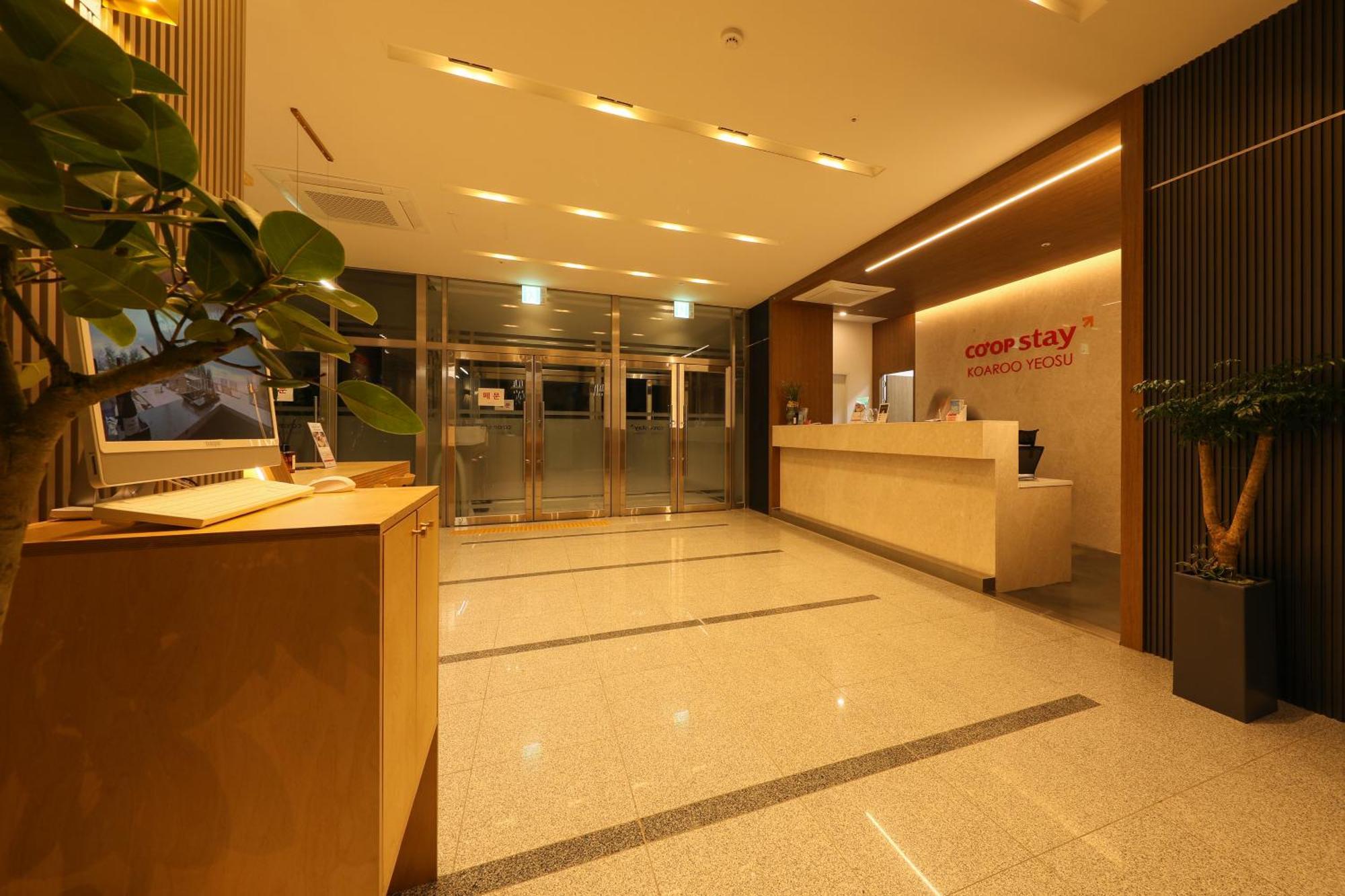 Coopstay Yeosu Hotel Exterior photo